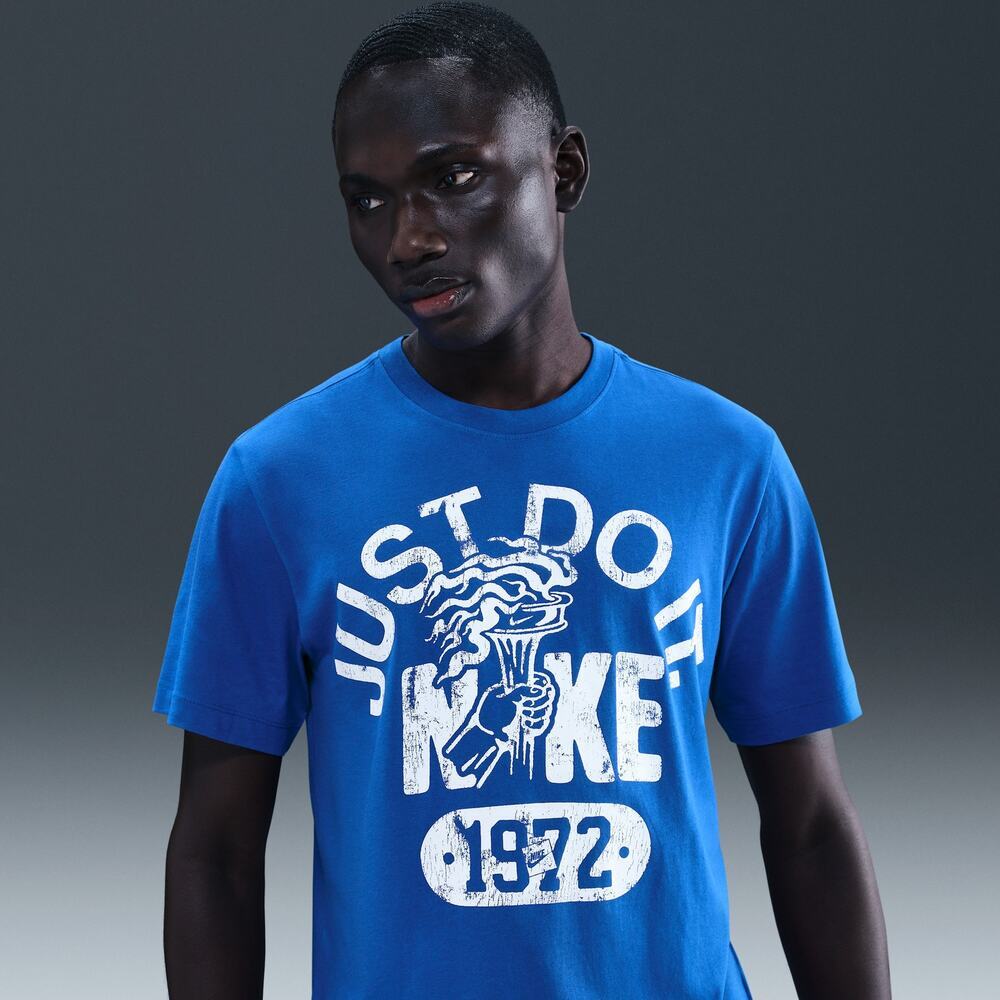 NWT Nike T-Shirt Just Do It Crew Neck Short Sleeve Regular Fit Blue White Size M - Picture 2 of 7